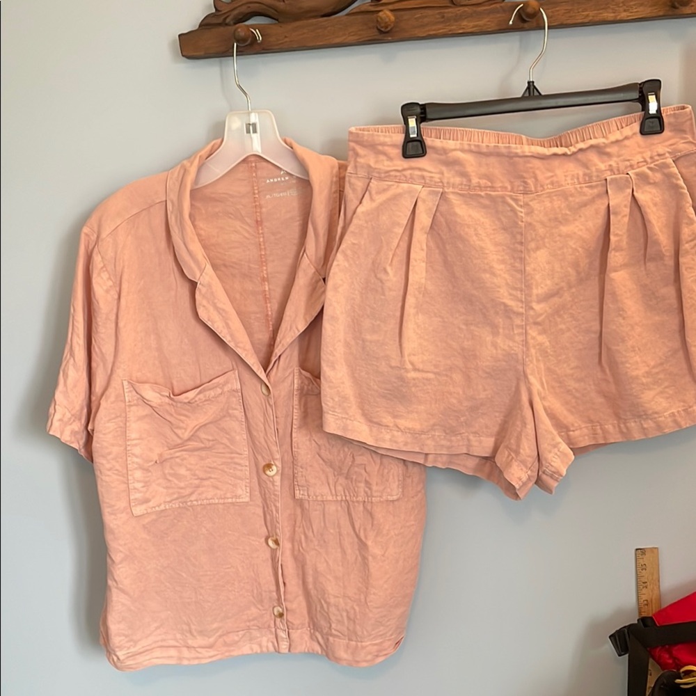 Andrew Marc linen cotton blend pink Button-Up Shirt and Shorts Set